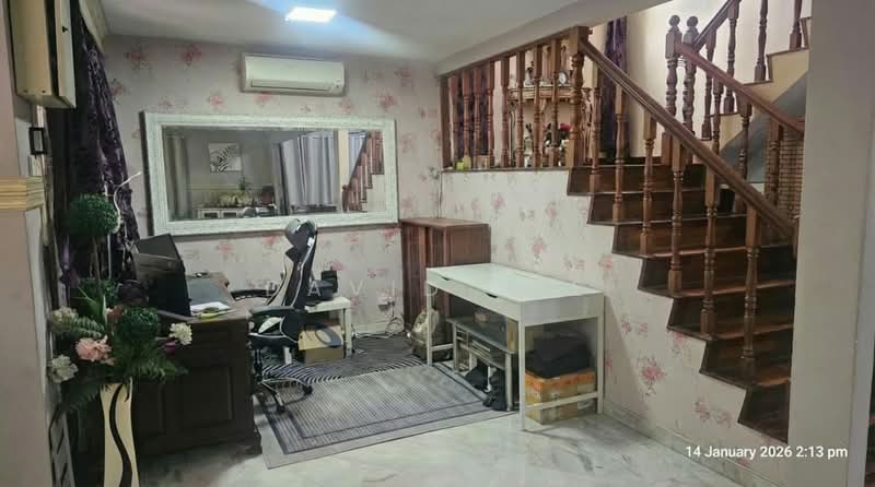 Bungalow for Sale in Bandar Country Homes (Rawang) - David Lee - Study - PropertyGuru.com.my