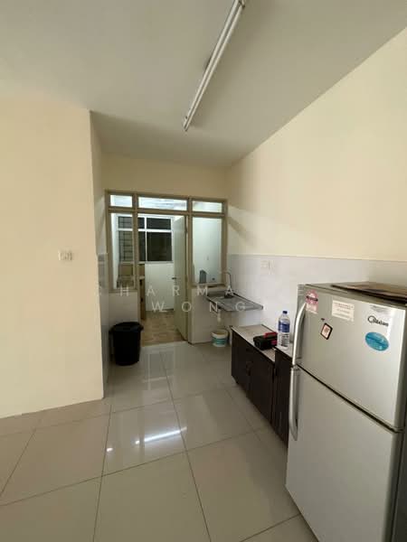 Platinum Lake PV 15 untuk Untuk Disewa - RM 2,300 /bulan, Mac 2026 - Kitchen - PropertyGuru.com.my