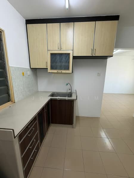 Jelutong Park untuk Untuk Disewa - RM 900 /bulan, Mac 2026 - Kitchen - PropertyGuru.com.my