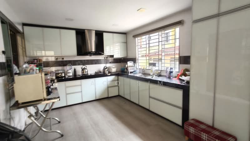 2-storey Terraced House for Sale in Taman Impian Emas (Skudai) - Jacq Sim - Kitchen - PropertyGuru.com.my