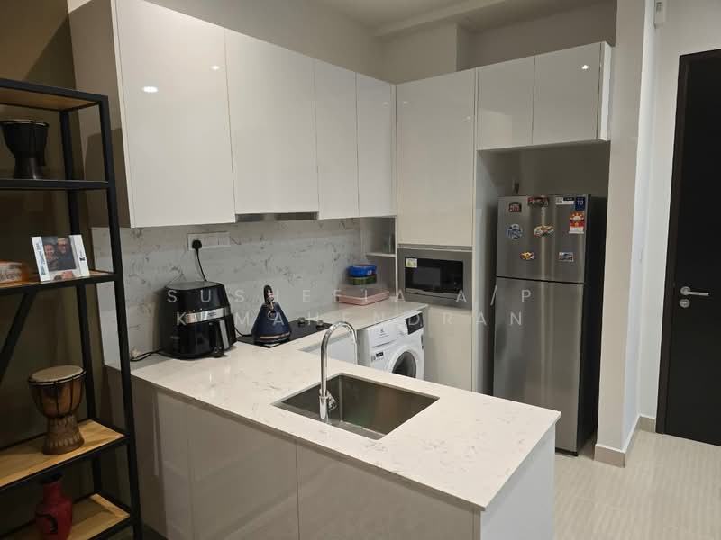Hampton Height Damansara untuk Untuk Disewa - RM 3,000 /bulan, Apr 2026 - Kitchen - PropertyGuru.com.my