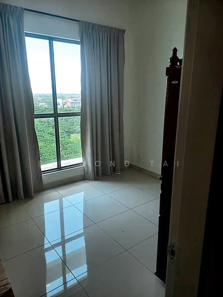 For Rent - River Tropics