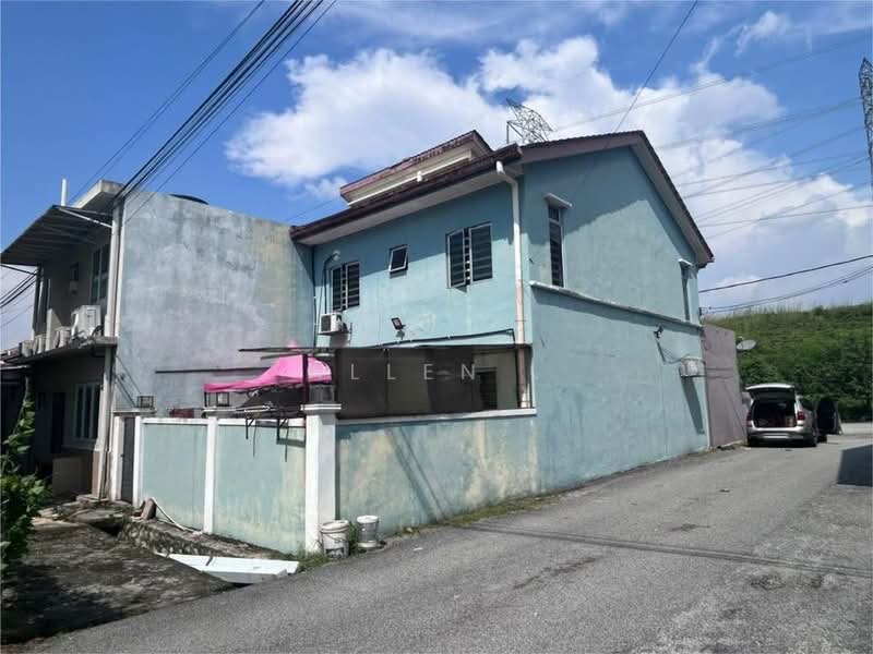 Jalan PUJ 7/14, Taman Puncak Jalil Bank Lelong House Auction Date 08-Apr-26 untuk Untuk Dijual - RM 495,000, Mac 2026 - Exterior - PropertyGuru.com.my