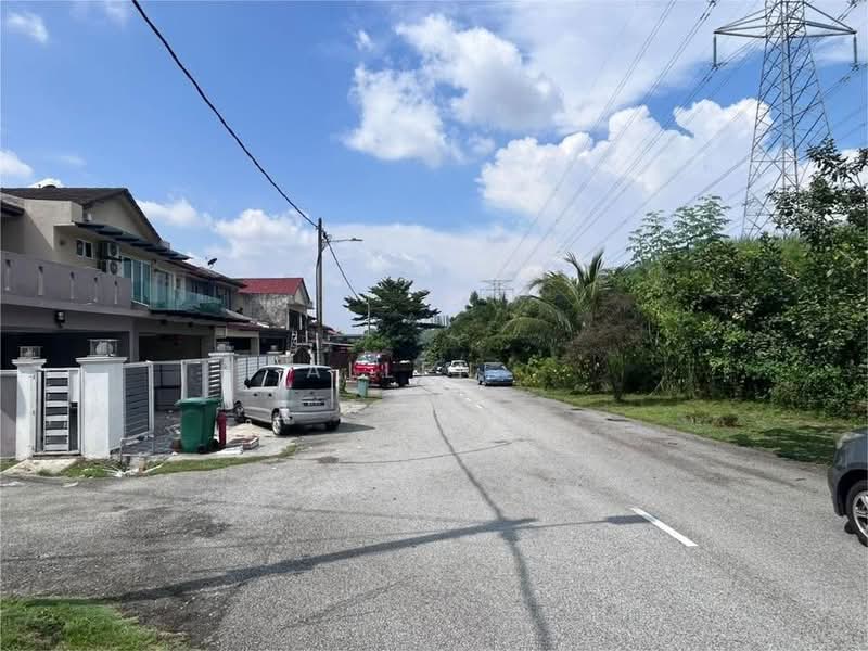 Jalan PUJ 7/14, Taman Puncak Jalil Bank Lelong House Auction Date 08-Apr-26 untuk Untuk Dijual - RM 495,000, Mac 2026 - Exterior - PropertyGuru.com.my
