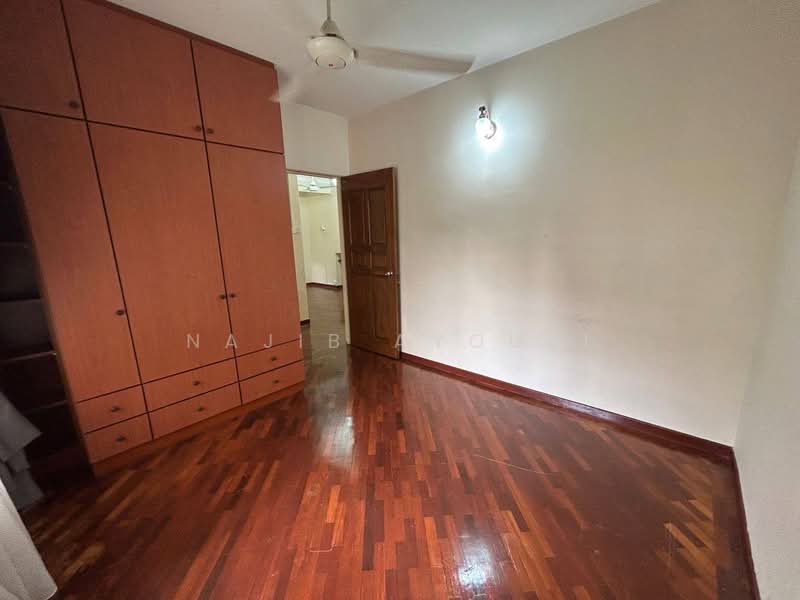 Ampang 971 untuk Untuk Dijual - RM 1,300,000, Mac 2026 - Bedroom - PropertyGuru.com.my