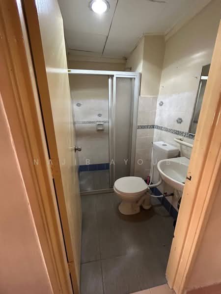 Ampang 971 untuk Untuk Dijual - RM 1,300,000, Mac 2026 - Bathroom - PropertyGuru.com.my