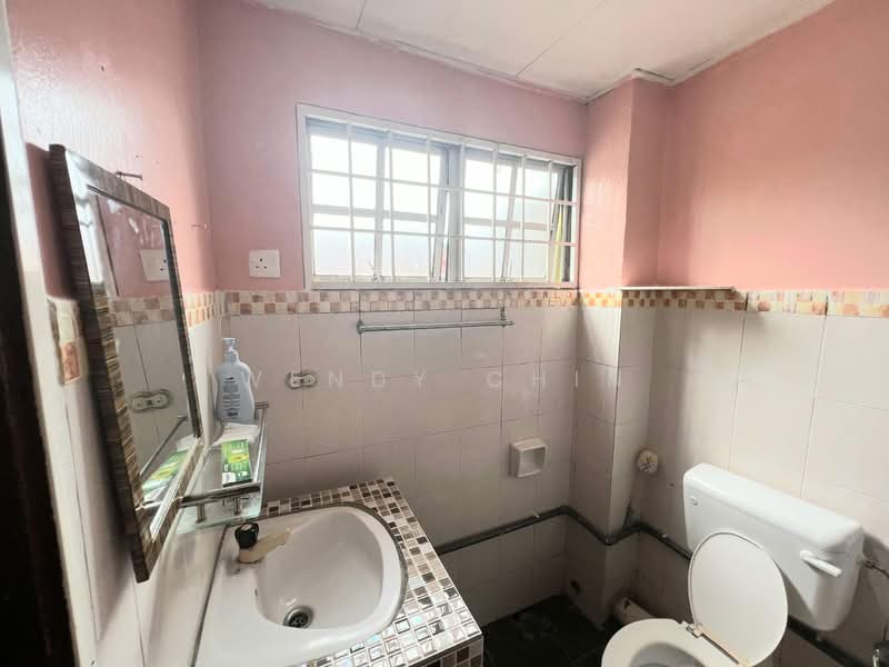 Saujana Puchong untuk Untuk Dijual - RM 778,000, Apr 2026 - Bathroom - PropertyGuru.com.my
