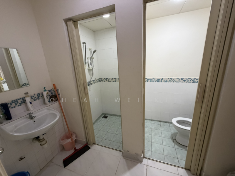 Seri Maya Condominium untuk Untuk Dijual - RM 500,000, Mac 2026 - Bathroom - PropertyGuru.com.my