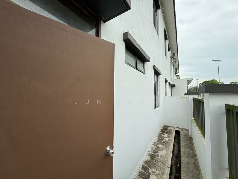 2-storey Terraced House for Sale in Johor Bahru (Johor) - Jun Song - PropertyGuru.com.my