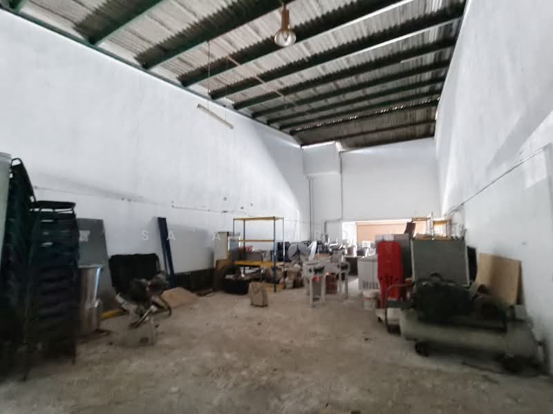 Terrace Factory for Sale in Kampung Bukit Kemuning (Shah Alam) - Sa'a Nordin - Interior - PropertyGuru.com.my