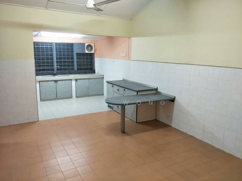 1-storey Terraced House for Rent in Bandar Baru Sri Petaling (Sri Petaling) - Joey Wong - Kitchen - PropertyGuru.com.my