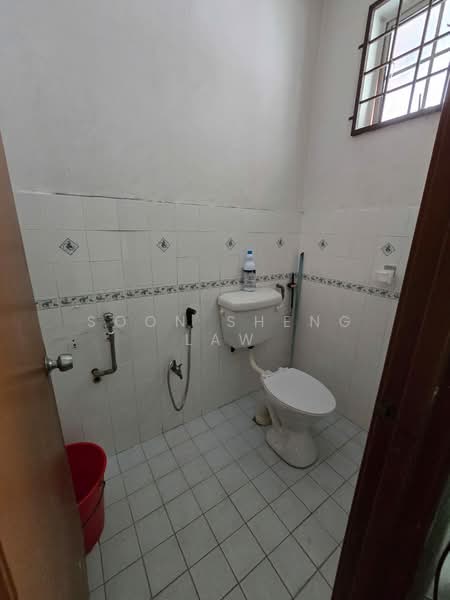Taman Semenyih Indah 1 Storey Endlot untuk Untuk Dijual - RM 310,000, Mac 2026 - Bathroom - PropertyGuru.com.my