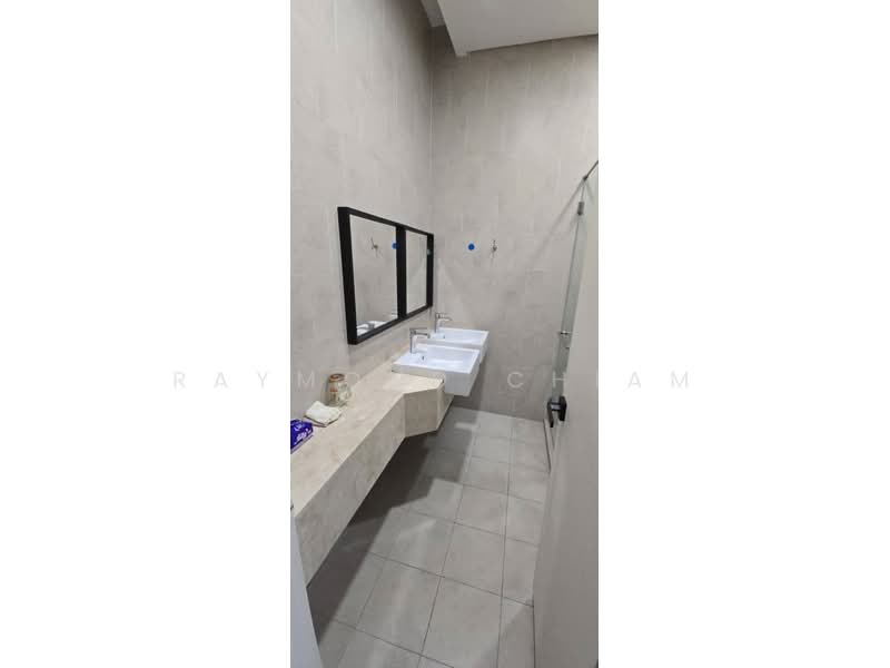 Condominium for Sale at Menjalara 18 - Raymond Chiam - Bathroom - PropertyGuru.com.my