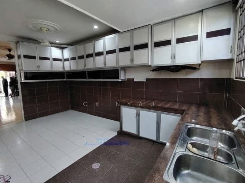 2-storey Terraced House for Sale in Ipoh (Perak) - Ck Nyau - Kitchen - PropertyGuru.com.my