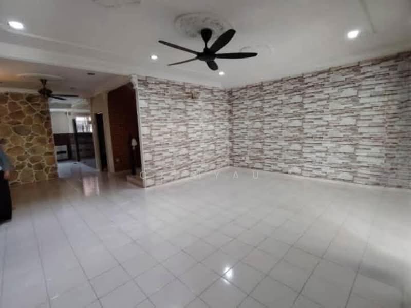 2-storey Terraced House for Sale in Ipoh (Perak) - Ck Nyau - Living Room - PropertyGuru.com.my