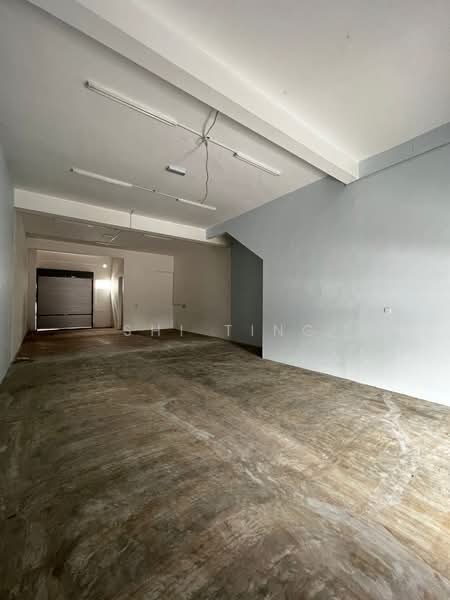 Shop for Sale in Taman Cahaya Kota Puteri (Masai) - Shi Ting - Interior - PropertyGuru.com.my