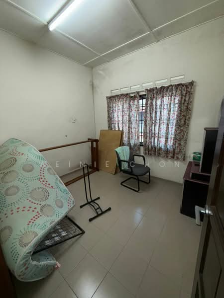 Taman Sri Kulai Baru 2 untuk Untuk Dijual - RM 499,000, Mac 2026 - Bedroom - PropertyGuru.com.my