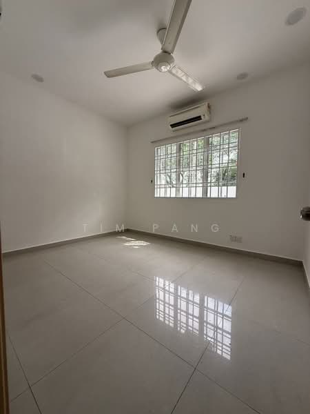 Rumah Berkembar untuk Dijual di Taman Desa Mewah (Semenyih) - Tim Pang - Interior - PropertyGuru.com.my