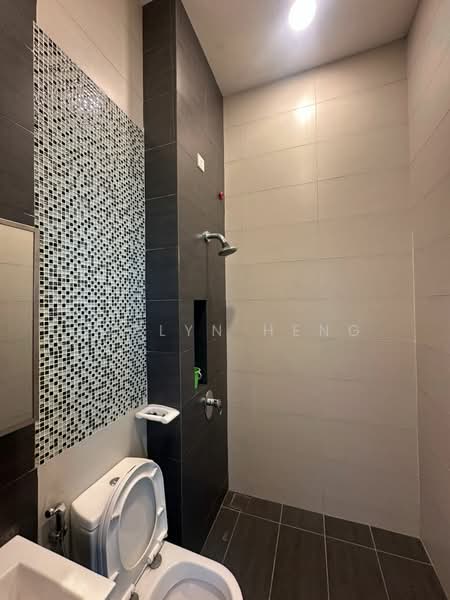 Taman Setia Indah untuk Untuk Dijual - RM 4,800,000, Mac 2026 - Bathroom - PropertyGuru.com.my