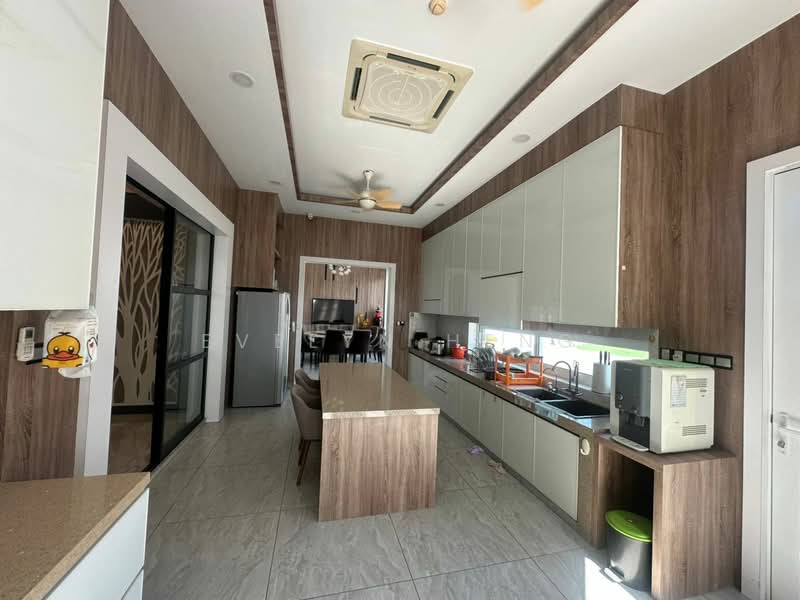 Taman Setia Indah untuk Untuk Dijual - RM 4,800,000, Mac 2026 - Kitchen - PropertyGuru.com.my