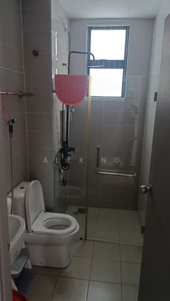 Service Residence for Sale at The Platino Serviced Apartment - Alex Ng - Bathroom - PropertyGuru.com.my