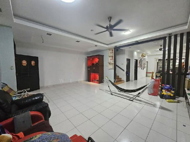 Semi-Detached House for Sale in Taman Sutera Utama (Skudai) - Wee Howe - Living Room - PropertyGuru.com.my