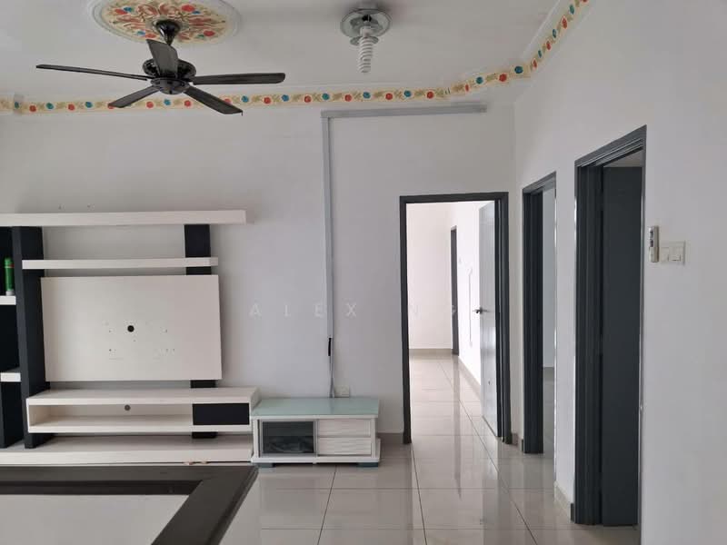 Taman Mutiara Rini untuk Untuk Dijual - RM 1,150,000, Mac 2026 - Living Room - PropertyGuru.com.my