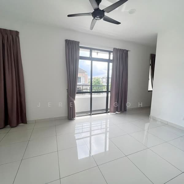 2-storey Terraced House for Rent in Johor Bahru (Johor) - Jeremy Goh - Living Room - PropertyGuru.com.my
