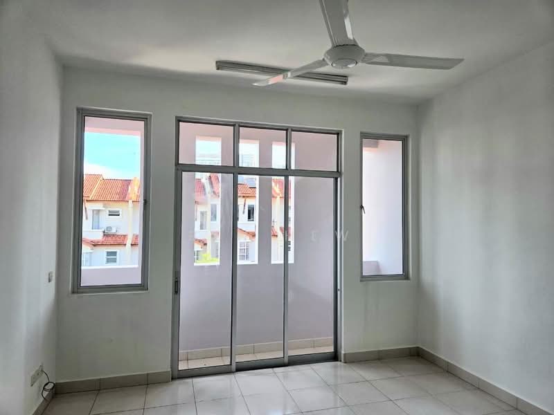 Setia Pearl Island untuk Untuk Dijual - RM 1,200,000, Apr 2026 - Living Room - PropertyGuru.com.my