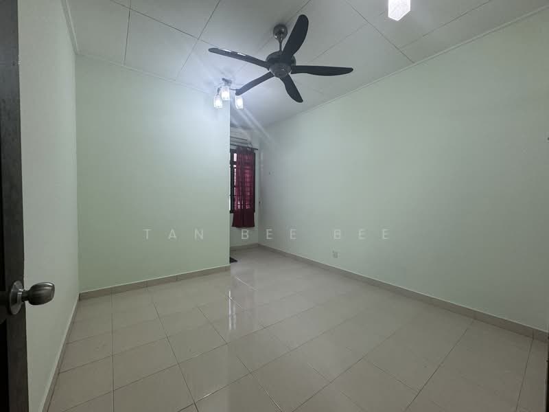 2-storey Terraced House for Sale in Taman Dato Onn (Johor Bahru) - Tan Bee Bee - Interior - PropertyGuru.com.my