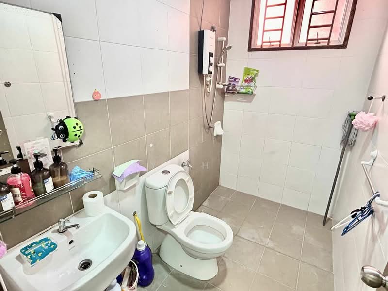 D' Larkin Residence untuk Untuk Dijual - RM 363,000, Mac 2026 - Bathroom - PropertyGuru.com.my
