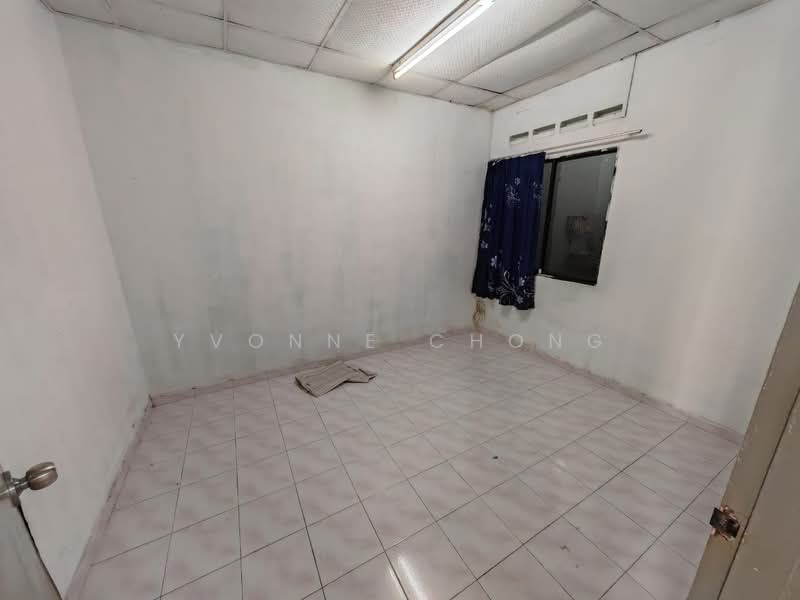 1-storey Terraced House for Sale in Taman Ungku Tun Aminah (Skudai) - Yvonne Chong - Interior - PropertyGuru.com.my
