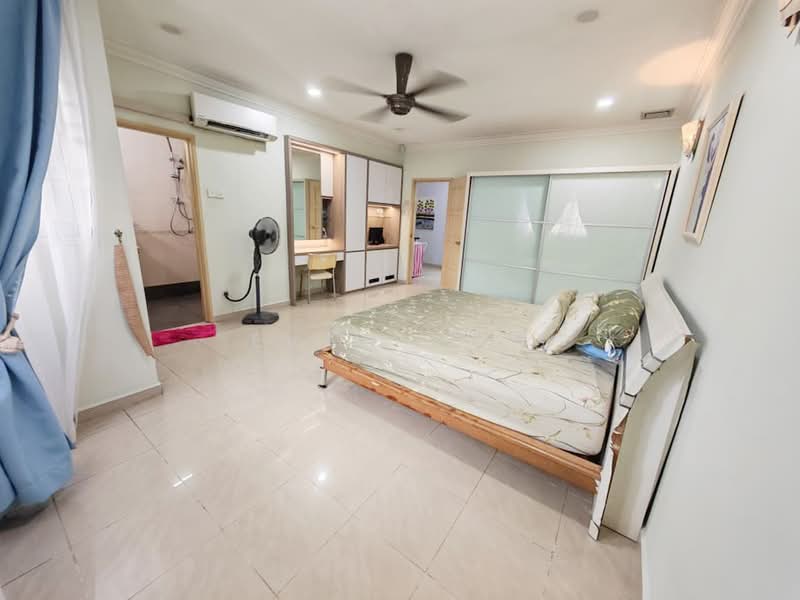 2-storey Terraced House for Sale in Taman Meranti Jaya (Puchong) - Evan Goh - Bedroom - PropertyGuru.com.my
