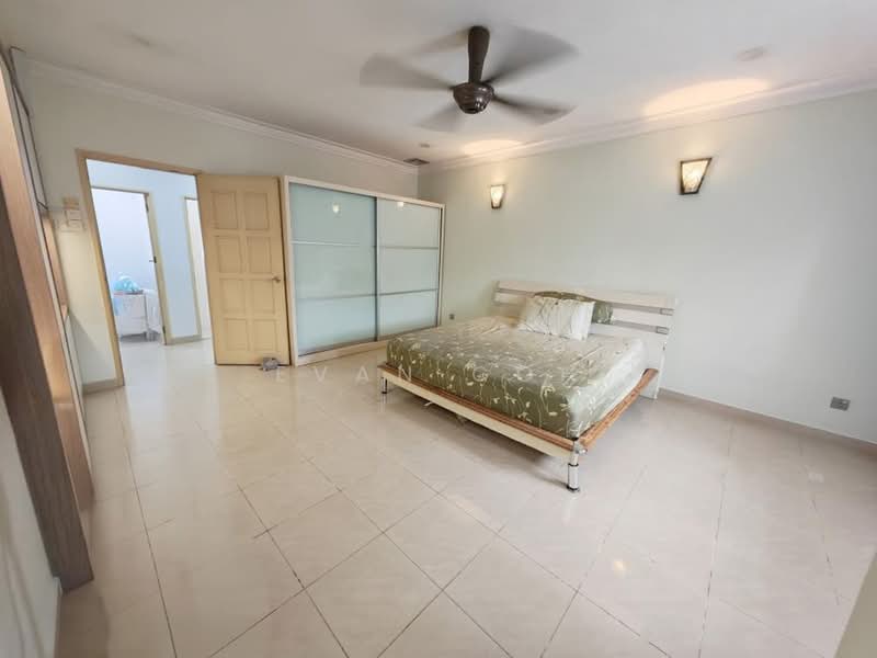 2-storey Terraced House for Sale in Taman Meranti Jaya (Puchong) - Evan Goh - Bedroom - PropertyGuru.com.my