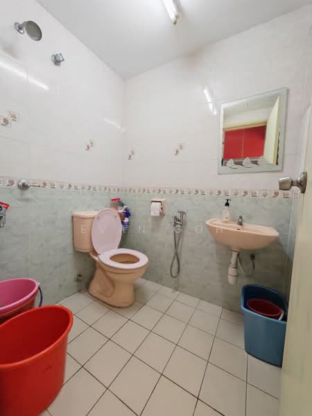 2-storey Terraced House for Sale in Taman Meranti Jaya (Puchong) - Evan Goh - Bathroom - PropertyGuru.com.my