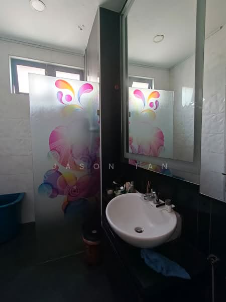 Semi-Detached House for Sale in Taman Sri Intan (Johor Bahru) - Jason Tan - Bathroom - PropertyGuru.com.my