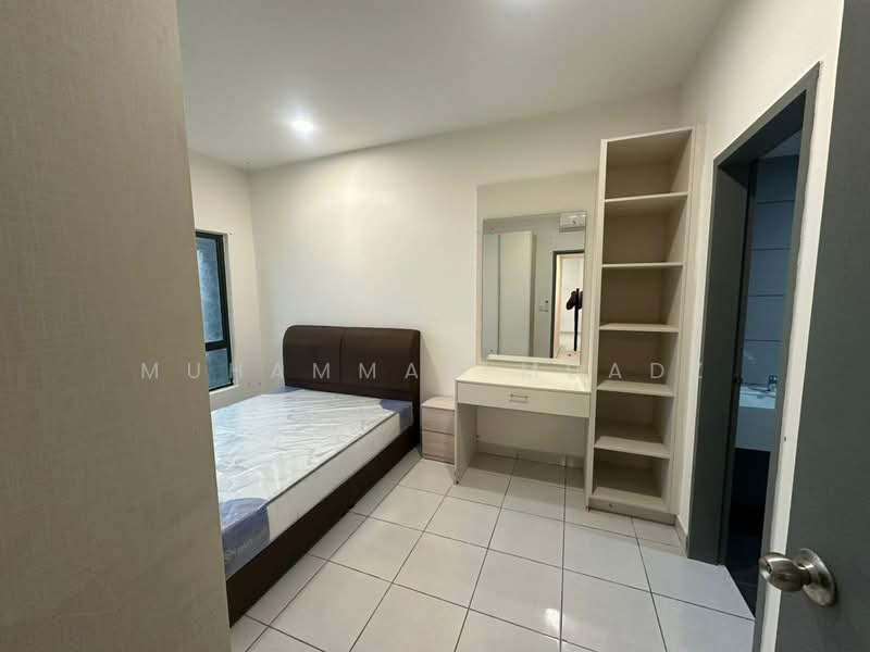 Service Residence for Sale at E'Island Lake Haven - Muhammad Muadz - Bedroom - PropertyGuru.com.my