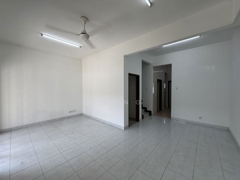 2-storey Terraced House for Rent in Taman Puchong Prima (Puchong) - KC Ng - Living Room - PropertyGuru.com.my