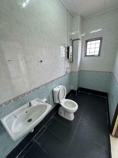 2-storey Terraced House for Rent in Taman Puchong Prima (Puchong) - KC Ng - Bathroom - PropertyGuru.com.my