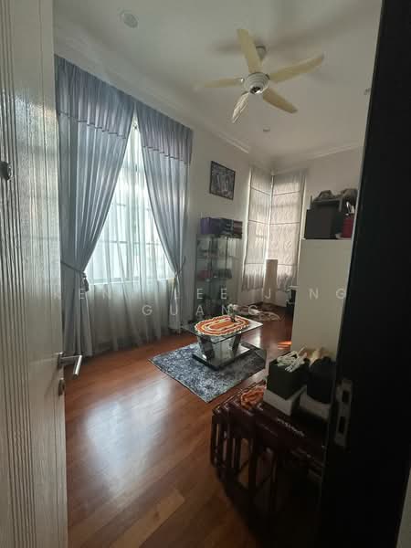 Semi-Detached House for Sale in Bukit Jelutong (Shah Alam) - Kent Lee Jing Guang - Living Room - PropertyGuru.com.my