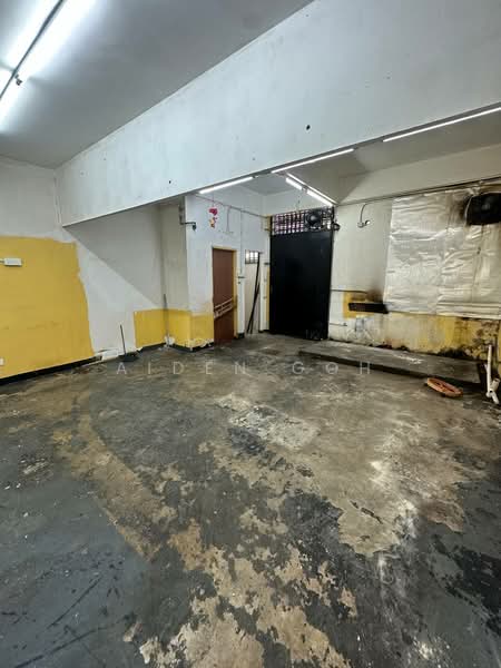 Taman Skudai Baru Jalan Hang Tuah Skudai Double Storey Shop Lot untuk Untuk Disewa - RM 2,800 /bulan, Mac 2026 - Interior - PropertyGuru.com.my