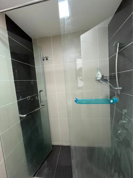 Kanvas SOHO untuk Untuk Disewa - RM 1,399 /bulan, Mac 2026 - Bathroom - PropertyGuru.com.my