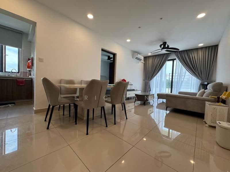 Service Residence for Sale at Country Garden Central Park - Eric Tan - Dining Room - PropertyGuru.com.my