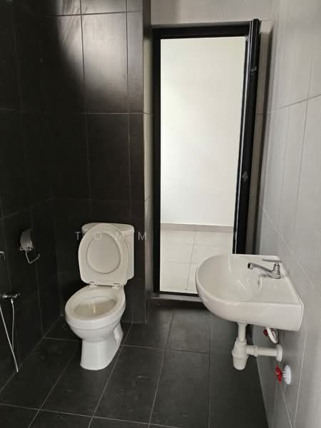 2-storey Terraced House for Sale in Setia Eco Cascadia (Tebrau) - Tommy Tai - Bathroom - PropertyGuru.com.my