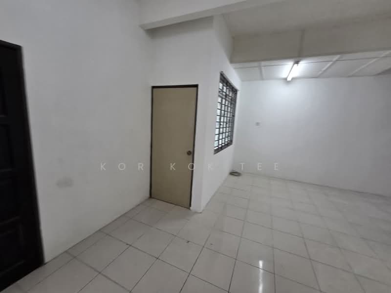 2-storey Terraced House for Rent in Telok Panglima Garang (Selangor) - Kor Kok Tee - Interior - PropertyGuru.com.my