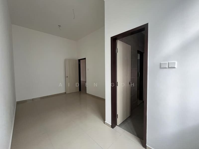 2-storey Terraced House for Sale in Kampung Sentosa Barat (Pasir Gudang) - Aiden Goh - Interior - PropertyGuru.com.my