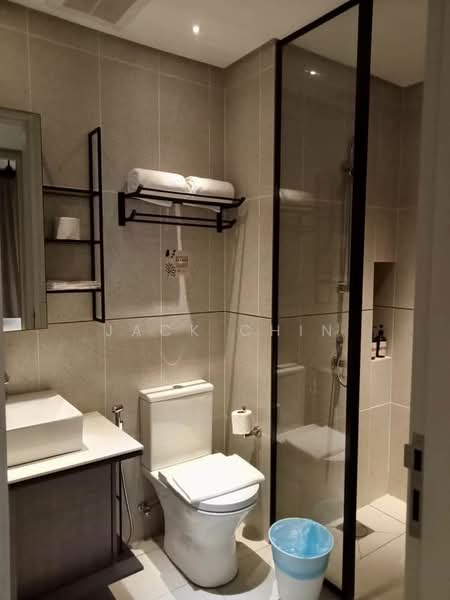 Service Residence for Sale at Millerz Square - Jack Chin - Bathroom - PropertyGuru.com.my