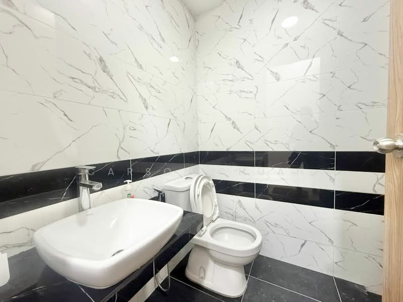 QuayWest Residence untuk Untuk Dijual - RM 900,000, Mac 2026 - Bathroom - PropertyGuru.com.my