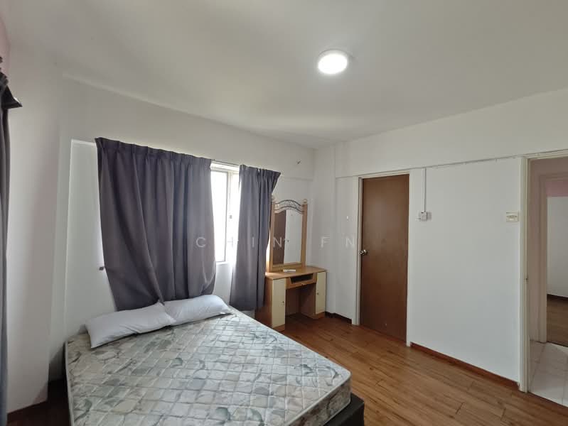 Apartment for Sale at Garden City - CHIN FN - Bedroom - PropertyGuru.com.my