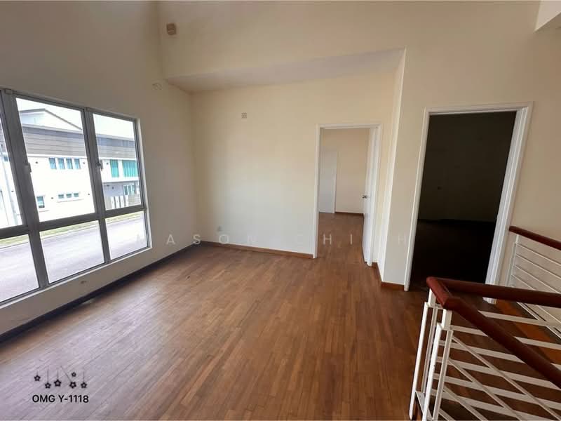 Cluster House for Sale in Bandar Parklands (Klang) - Mason Chiah - Living Room - PropertyGuru.com.my